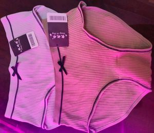 Ribbed High-Waisted Panties