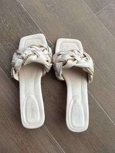 Stylish Braided Chain Flat Sandals