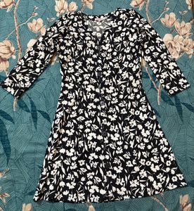 floral v neck black dress