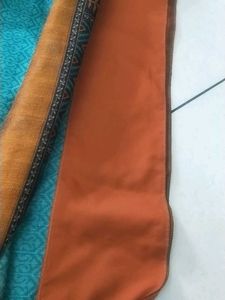 Saree with Geometric Border