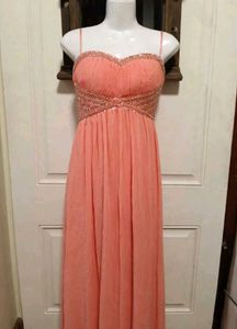 with freebies 🫶 Stunning Peach Embellished Gown