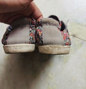 Skechers Floral Print Canvas Lace-Up Shoes