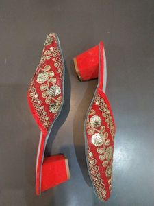 Embroidered Red &amp; Gold Heels