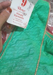 New Padded Long Gown Full Lenth 😍  Colour Unique Green