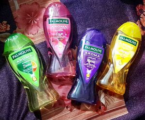 New Palmolive Body Wash