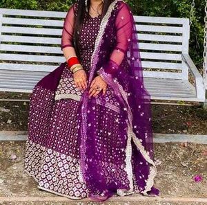 Elegant Purple Embroidered Kurta Set