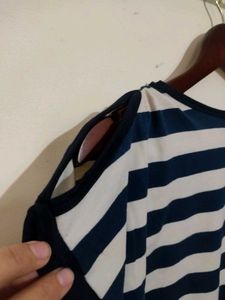 Cute Striped T-Shirt with Appliques