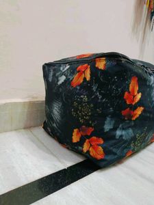 💝✨Stylish Leaf Print Storage Bag