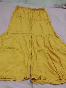 kurti and garara