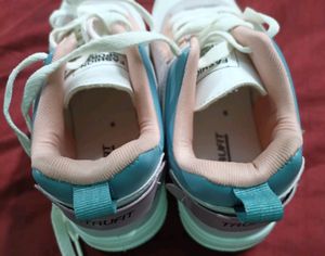 Women Casual Shoes