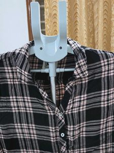DNMX Classic Plaid Button-Up Shirt