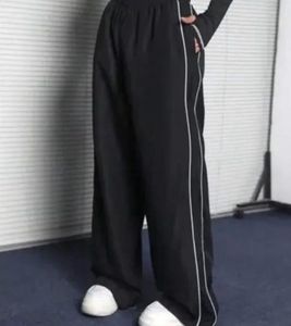 Comfortable Black Wide-Leg Pants