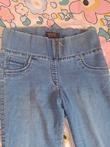 Blue Denim Jeans with Zipper Ankle Detail