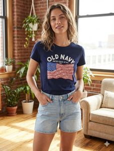 Old Navy Graphic Tee