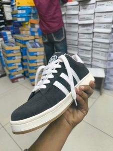 Campus Black &amp; White Sneakers