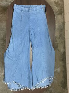 Wide leg jeans
