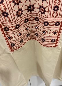 Gujarati kachi print Beige short kurti