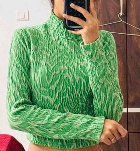 Zara Top