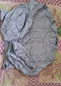 Chic Plaid Puff Sleeve Top