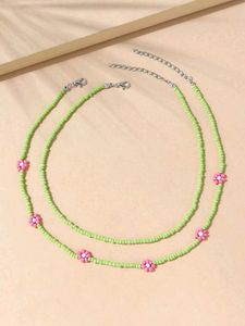 Cute Beaded Daisy Choker Set