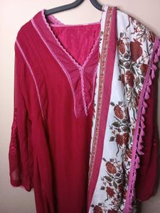 Pakistani Kurti Set