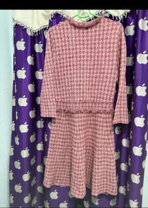 Chic Pink Houndstooth Tweed Dress