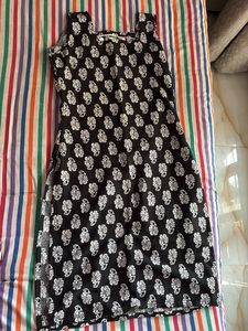 Stylish Black & White Block Print Kurta