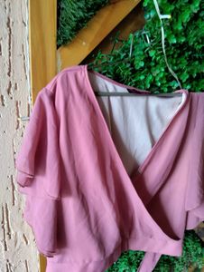 Chic Pink Ruffled Top