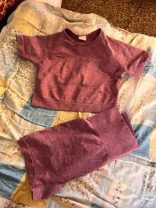 Seamless Workout Set - Crop Top &amp; Shorts