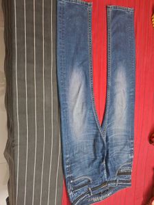 Original Mufti's Stylish Blue Denim Jeans