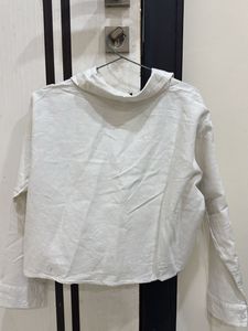 Chic White Bow Cropped Shirt
