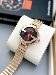 Elegant Gucci Women's Watch