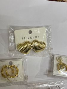 Set of 4 Anti tarnishEarrings