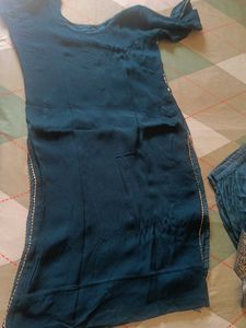 Elegant Teal Kurta Set with Golden Floral Print