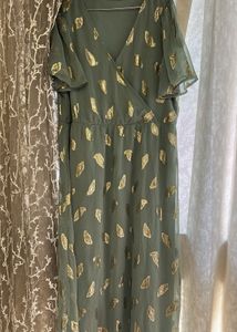 Elegant Green Gold Leaf Print Wrap Dress