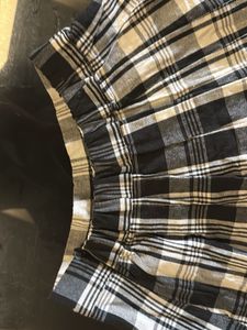 Chic Plaid Skirt