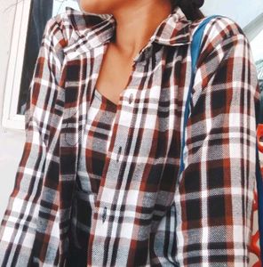 Classic Plaid Button-Up Shirt
