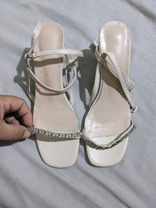 Rhinestone strappy heels Size 37