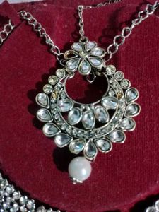 Sparkling Rhinestone Choker Necklace Set