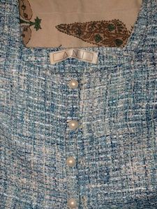 Chic Blue Tweed Crop Top