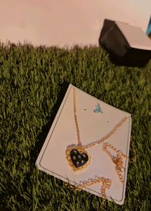 CHAIN PENDENTS 1 Piece ( number 3 )