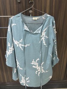 Light Blue Floral Print Kurta bust 44-46