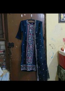Beautiful Green Kurta Embroidery with palazzo