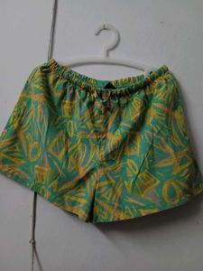 Retro Abstract Print Shorts