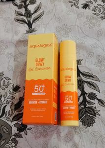 Aqualogica Dewy + Glowy sunscreen