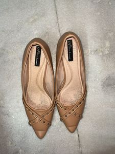 Tan Pointed-hells - 22.8 Cm (36)