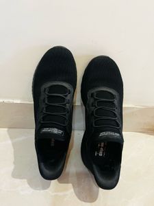 Skechers Bobs Slip-Ins Black Sneakers
