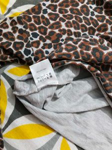 Leopard Print Cropped Hoodie