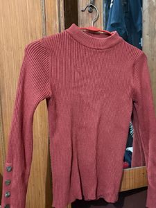 Ribbed Mock Neck Top/sweater