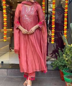 Elegant Embroidered Kurta Set